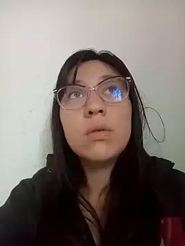 CoralSmit from StripChat is Freechat