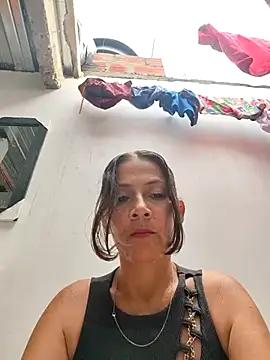 Crazy-Woman-Mature from StripChat is Freechat