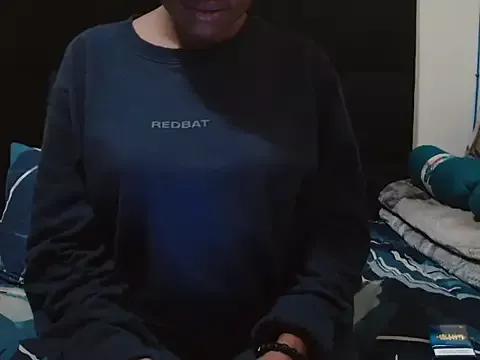 CreamySexyPussy from StripChat is Freechat