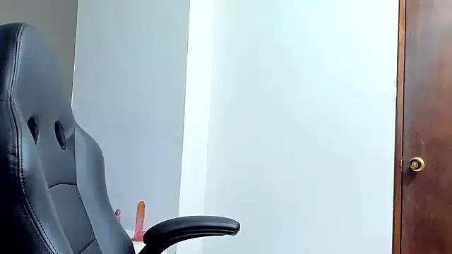 Check out our webcam shows gallery and message on a personal level with our sweet squirt cams hosts, showing off their natural physiques and sex toys.