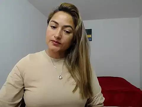 Check out our webcam shows gallery and message on a personal level with our sweet squirt cams hosts, showing off their natural physiques and sex toys.