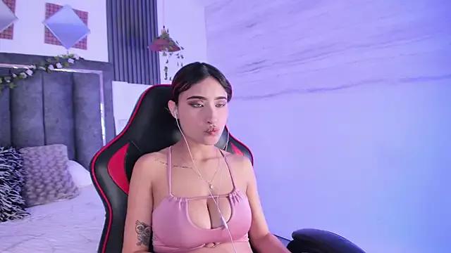 Check out our webcam shows gallery and message on a personal level with our sweet squirt cams hosts, showing off their natural physiques and sex toys.