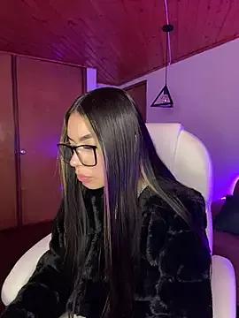 Cristina_pinkk from StripChat is Freechat