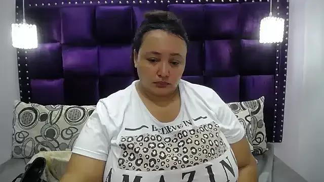 CrushOnMe_ from StripChat is Freechat