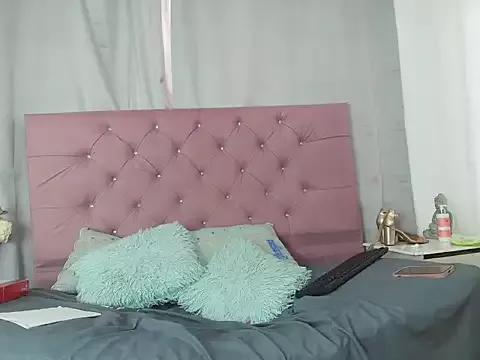 Check out our webcam shows gallery and message on a personal level with our sweet squirt cams hosts, showing off their natural physiques and sex toys.