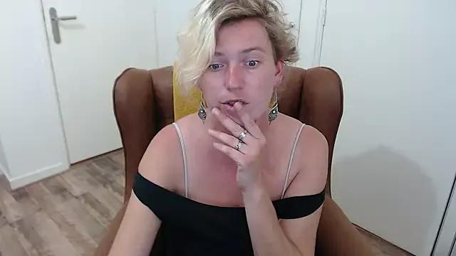 Photos of cumfun from StripChat is Freechat