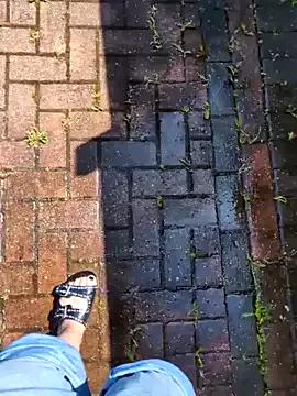 Curvy-Cowgirl36XX from StripChat is Freechat