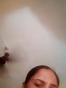 Curvy_Mahima from StripChat is Freechat
