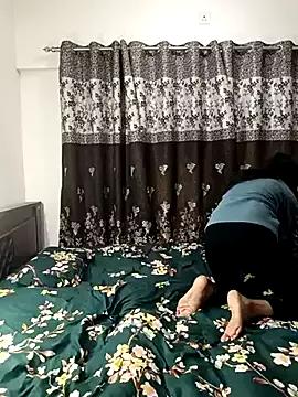 Cute-Bhavya from StripChat is Freechat