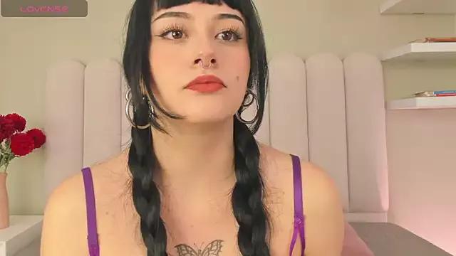 Check out our webcam shows gallery and message on a personal level with our sweet squirt cams hosts, showing off their natural physiques and sex toys.