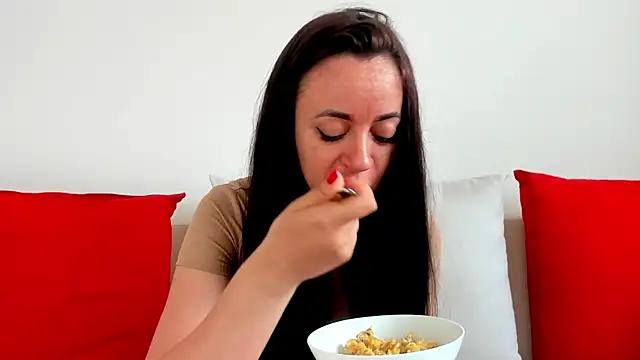 Check out our webcam shows gallery and message on a personal level with our sweet squirt cams hosts, showing off their natural physiques and sex toys.