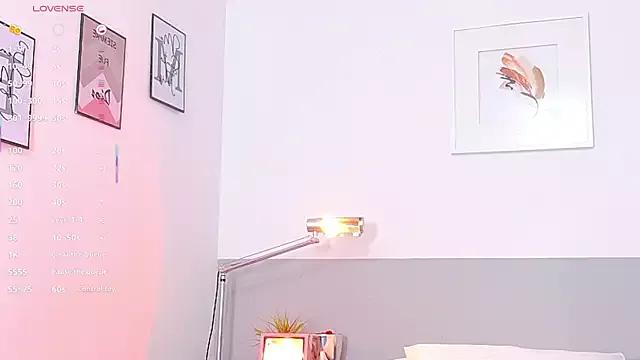 Check out our webcam shows gallery and message on a personal level with our sweet squirt cams hosts, showing off their natural physiques and sex toys.