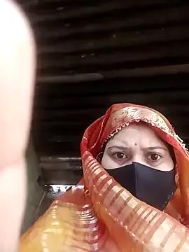Cutie_sanaya from StripChat is Freechat