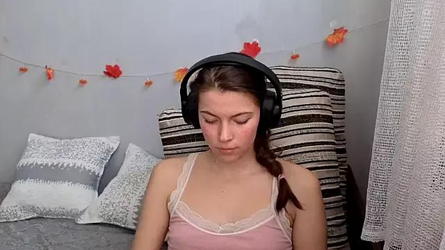 Check out our webcam shows gallery and message on a personal level with our sweet squirt cams hosts, showing off their natural physiques and sex toys.