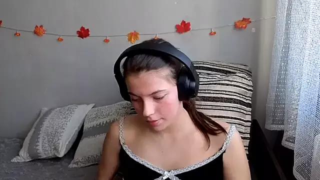 CutieAnny from StripChat is Freechat