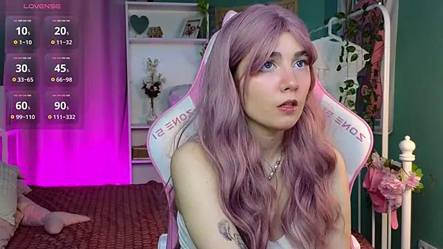 Check out our webcam shows gallery and message on a personal level with our sweet squirt cams hosts, showing off their natural physiques and sex toys.