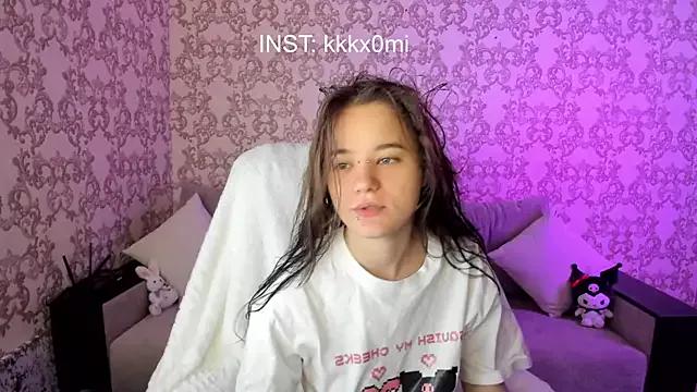 Check out our webcam shows gallery and message on a personal level with our sweet squirt cams hosts, showing off their natural physiques and sex toys.
