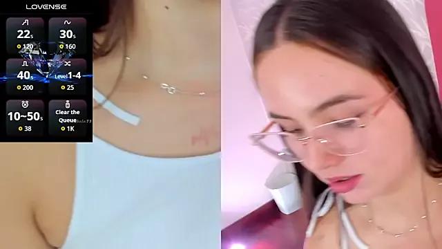 DafneVega from StripChat is Freechat