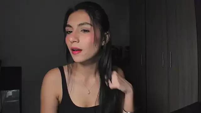 Dahian-peach from StripChat is Freechat