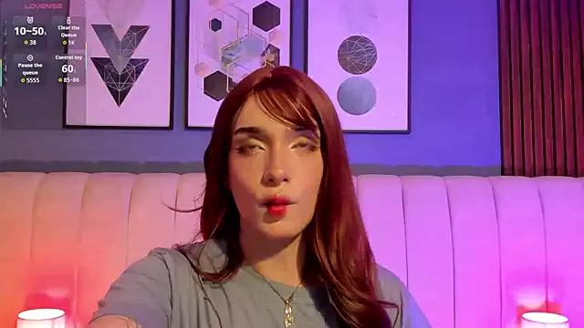 DaimondPink from StripChat is Freechat