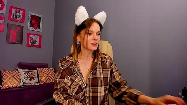 Check out our webcam shows gallery and message on a personal level with our sweet squirt cams hosts, showing off their natural physiques and sex toys.
