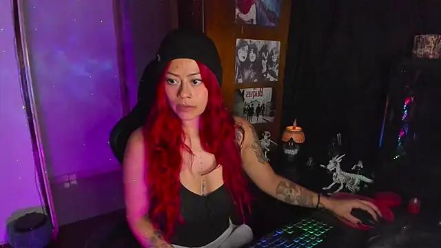 Check out our webcam shows gallery and message on a personal level with our sweet squirt cams hosts, showing off their natural physiques and sex toys.