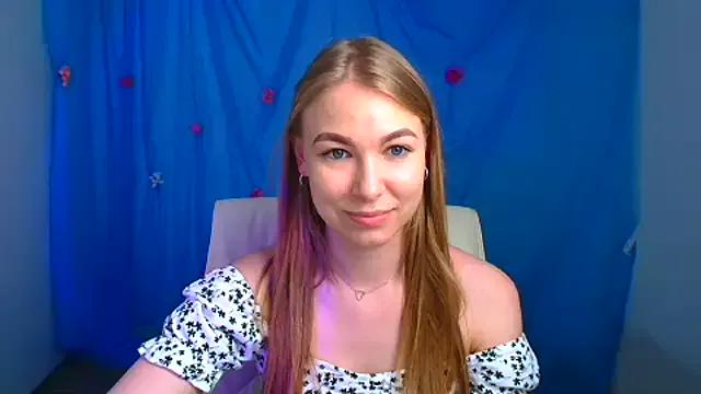 Dana_flowers from StripChat is Freechat