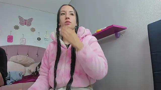 Check out our webcam shows gallery and message on a personal level with our sweet squirt cams hosts, showing off their natural physiques and sex toys.