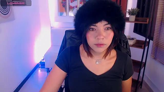Check out our webcam shows gallery and message on a personal level with our sweet squirt cams hosts, showing off their natural physiques and sex toys.