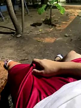 Daniel-900 from StripChat is Freechat