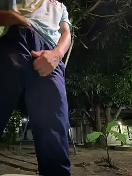 Daniel-900 from StripChat is Freechat