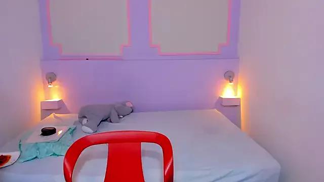 Check out our webcam shows gallery and message on a personal level with our sweet squirt cams hosts, showing off their natural physiques and sex toys.