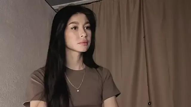 DanielaKrabbe from StripChat is Freechat