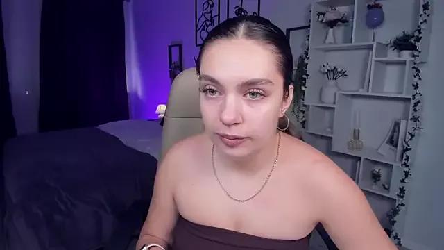 Check out our webcam shows gallery and message on a personal level with our sweet squirt cams hosts, showing off their natural physiques and sex toys.