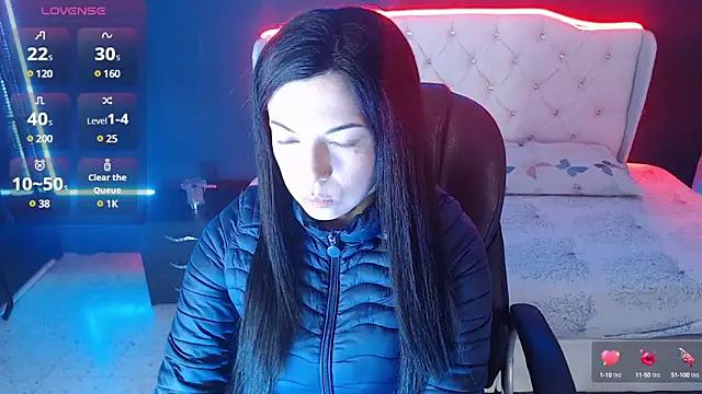 Check out our webcam shows gallery and message on a personal level with our sweet squirt cams hosts, showing off their natural physiques and sex toys.