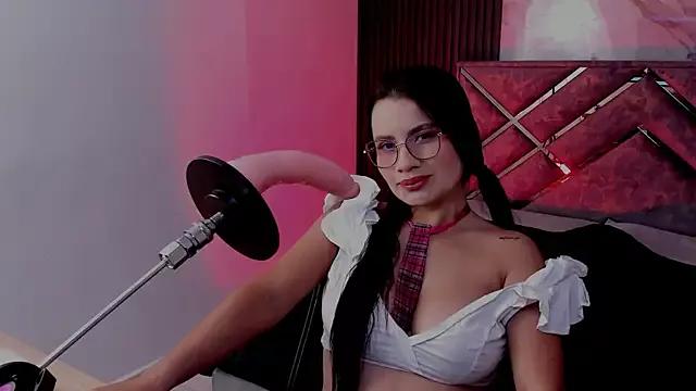 Dannamercier from StripChat is Freechat