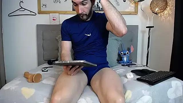 Check out our webcam shows gallery and message on a personal level with our sweet squirt cams hosts, showing off their natural physiques and sex toys.