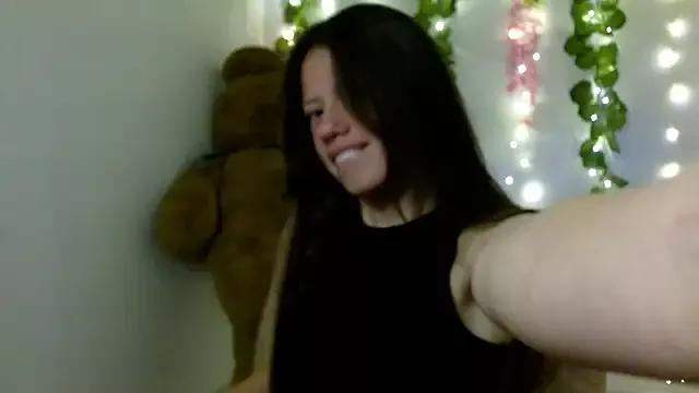 Daphne1609 from StripChat is Freechat