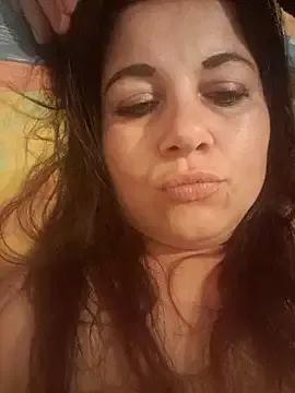 DarinaDiamond29 from StripChat is Freechat