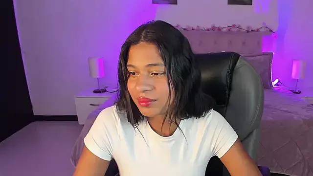 dark_enchantress_ from StripChat is Freechat