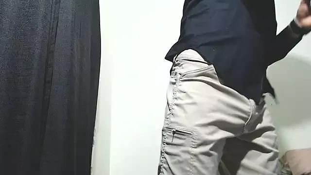 DavidHocusPocus from StripChat is Freechat