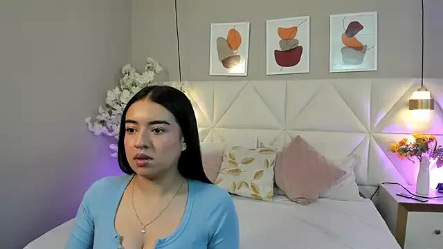 Check out our webcam shows gallery and message on a personal level with our sweet squirt cams hosts, showing off their natural physiques and sex toys.