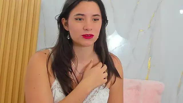 DayashCruz from StripChat is Freechat