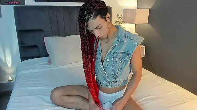 Check out our webcam shows gallery and message on a personal level with our sweet squirt cams hosts, showing off their natural physiques and sex toys.