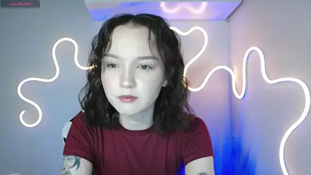 Check out our webcam shows gallery and message on a personal level with our sweet squirt cams hosts, showing off their natural physiques and sex toys.