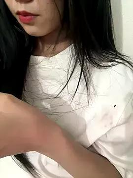 Desi_sara from StripChat is Freechat
