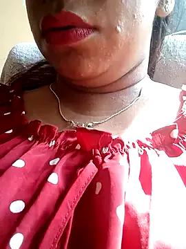 DesiRiya12 from StripChat is Freechat