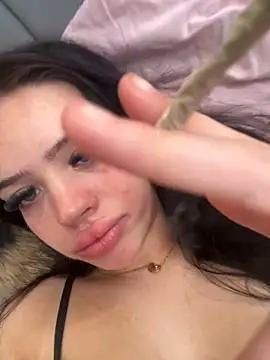 Destinyblu_ from StripChat is Freechat