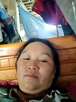 Diana83 from StripChat is Freechat