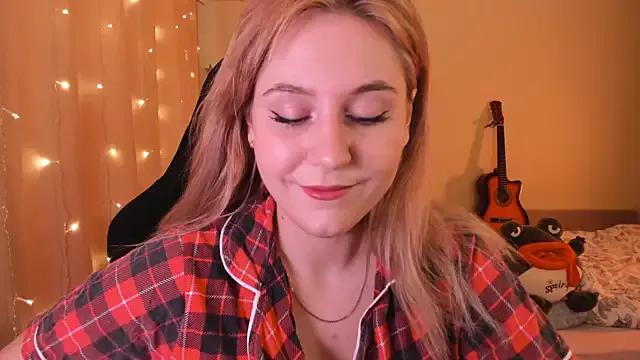 Diana_Flower from StripChat is Freechat
